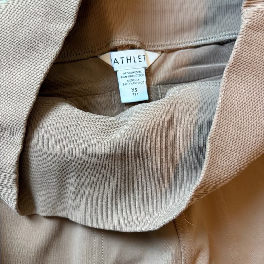 Athleta Venice high rise jogger- like new - Picture 4 of 6